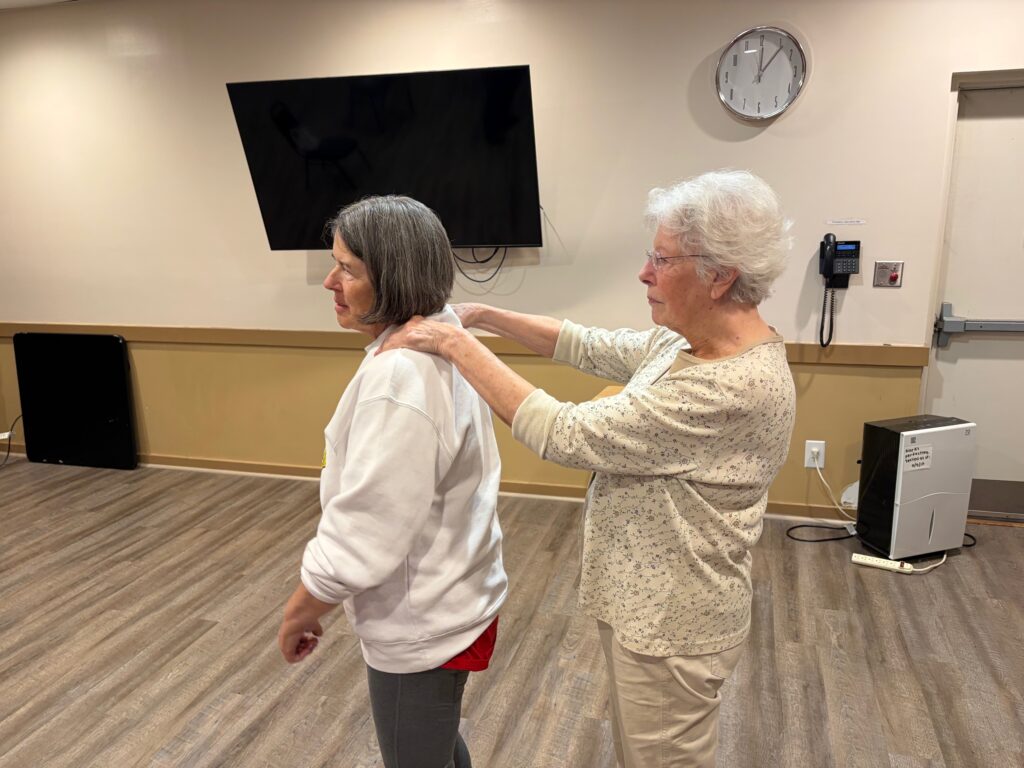 Martha Rear Shoulder Grab Patty